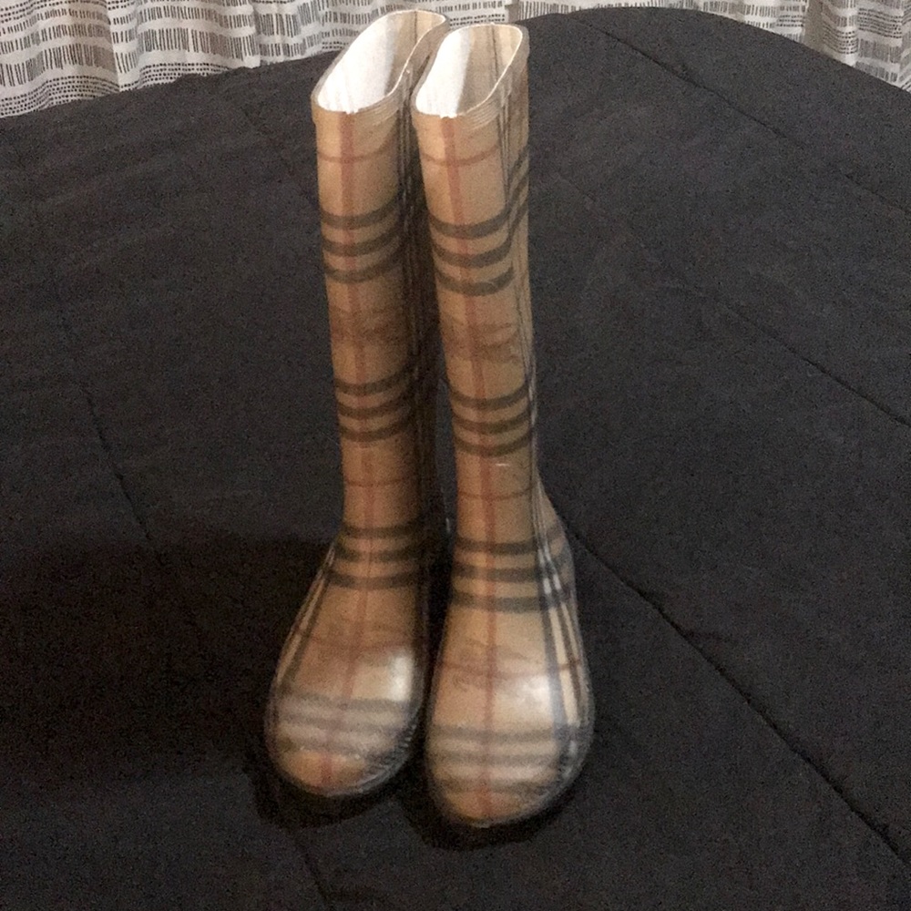 Burberry Haymarket Check Rubber Rain boots - Picture 1 of 14